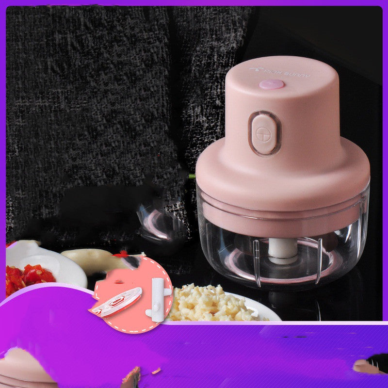 Garlic chopper, kitchen gadget, minced garlic, effortless chopping, culinary convenience